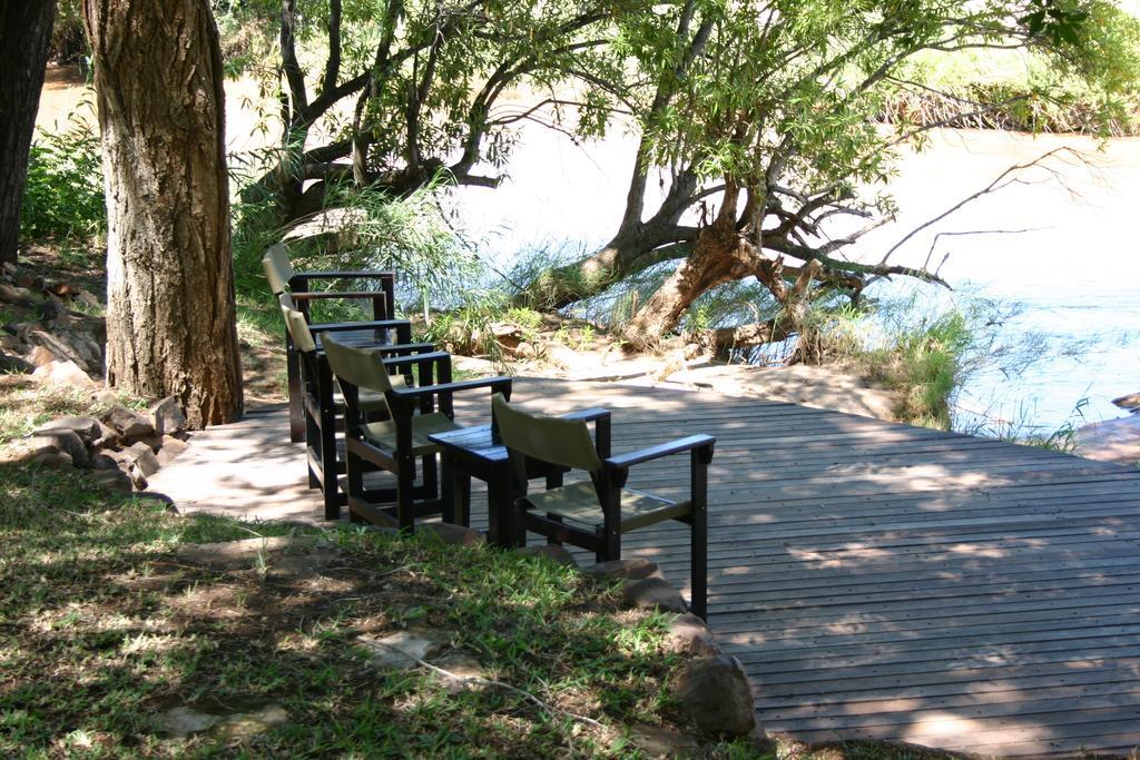 River House โฮดสปรูท ภายนอก รูปภาพ